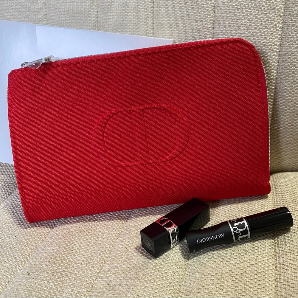 BRAND NEW Dior Cosmetic Bag/Pouch with Makeup